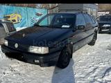 Volkswagen Passat 1993 годаүшін2 100 000 тг. в Кокшетау