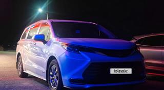 Toyota Sienna 2021 года за 28 000 000 тг. в Алматы