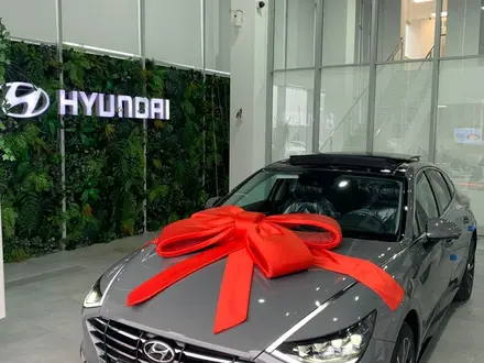 Hyundai Sonata 2022 года за 21 500 000 тг. в Шымкент