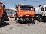 КамАЗ  54115 2006 года за 15 000 000 тг. в Шымкент
