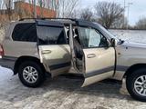 Toyota Land Cruiser 2005 года за 10 900 000 тг. в Актобе – фото 2