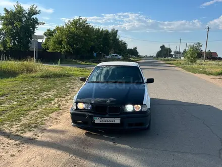 BMW 328 1993 года за 1 050 000 тг. в Павлодар