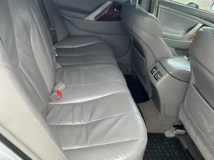 Toyota Camry 2011 года за 3 500 000 тг. в Атырау – фото 6