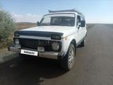 ВАЗ (Lada) Lada 2131 (5-ти дверный) 2000 года за 1 100 000 тг. в Актобе