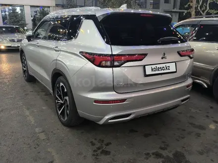 Mitsubishi Outlander 2021 года за 12 000 000 тг. в Алматы – фото 2