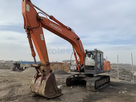 Hitachi  ZX240 2007 года за 18 000 000 тг. в Алматы