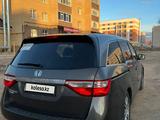 Honda Odyssey 2012 года за 10 700 000 тг. в Актобе – фото 2