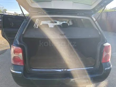 Volkswagen Passat 2002 года за 2 500 000 тг. в Сатпаев – фото 9