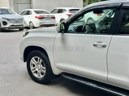Toyota Land Cruiser Prado 2012 года за 15 500 000 тг. в Алматы – фото 14