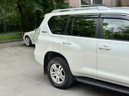 Toyota Land Cruiser Prado 2012 года за 15 500 000 тг. в Алматы – фото 9