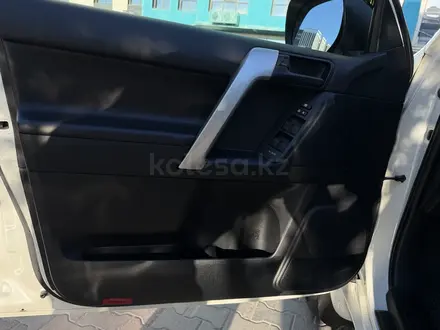 Toyota Land Cruiser Prado 2023 года за 31 500 000 тг. в Актау – фото 18
