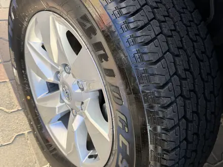 Toyota Land Cruiser Prado 2023 года за 31 500 000 тг. в Актау – фото 22