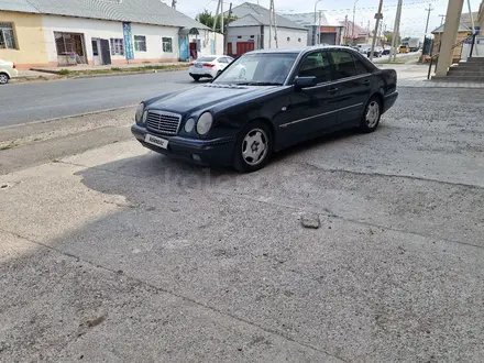 Mercedes-Benz E 280 1996 года за 1 400 000 тг. в Шымкент – фото 2