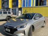 Hyundai Elantra 2019 года за 5 500 000 тг. в Уральск
