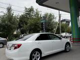 Toyota Camry 2014 годаүшін7 650 000 тг. в Шымкент – фото 3