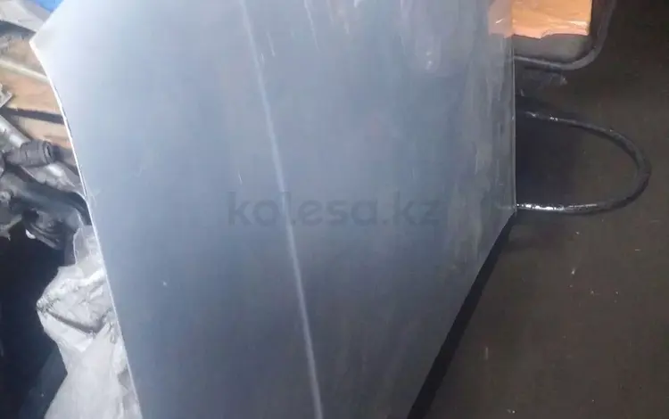 Капот за 40 000 тг. в Павлодар