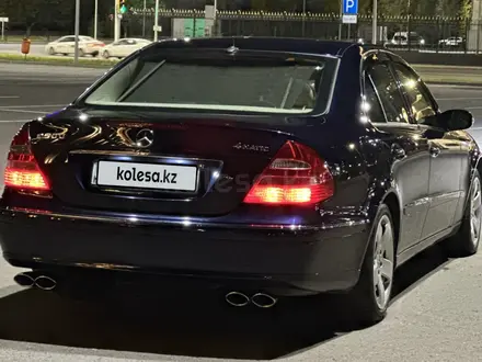 Mercedes-Benz E 500 2004 года за 6 900 000 тг. в Астана – фото 9