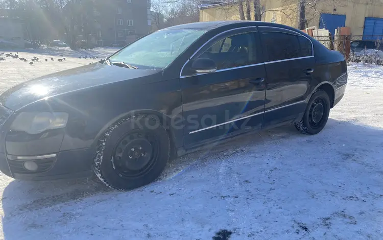 Volkswagen Passat 2007 годаүшін3 500 000 тг. в Караганда