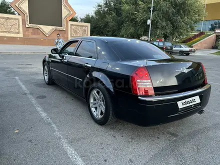 Chrysler 300C 2005 года за 6 000 000 тг. в Тараз – фото 11