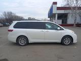 Toyota Sienna 2015 года за 10 500 000 тг. в Уральск – фото 2