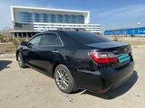 Toyota Camry 2015 года за 11 700 000 тг. в Павлодар – фото 2