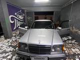 Mercedes-Benz E 220 1993 года за 1 900 000 тг. в Кызылорда – фото 2