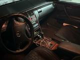 Mercedes-Benz E 240 1999 года за 3 700 000 тг. в Алматы – фото 4