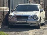 Mercedes-Benz E 240 1999 года за 3 700 000 тг. в Алматы