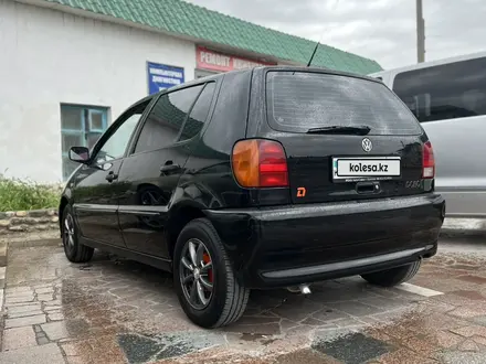 Volkswagen Polo 1996 года за 1 800 000 тг. в Тараз – фото 3