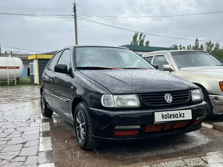 Volkswagen Polo 1996 года за 1 800 000 тг. в Тараз