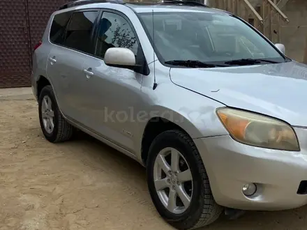 Toyota RAV4 2008 года за 6 000 000 тг. в Актау – фото 3