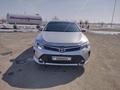 Toyota Camry 2015 года за 11 000 000 тг. в Актобе – фото 2