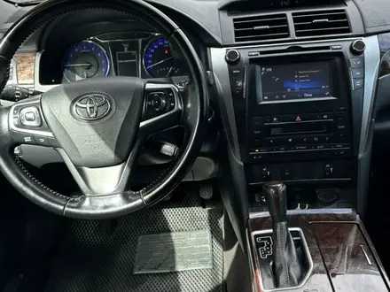 Toyota Camry 2016 года за 10 500 000 тг. в Караганда – фото 10
