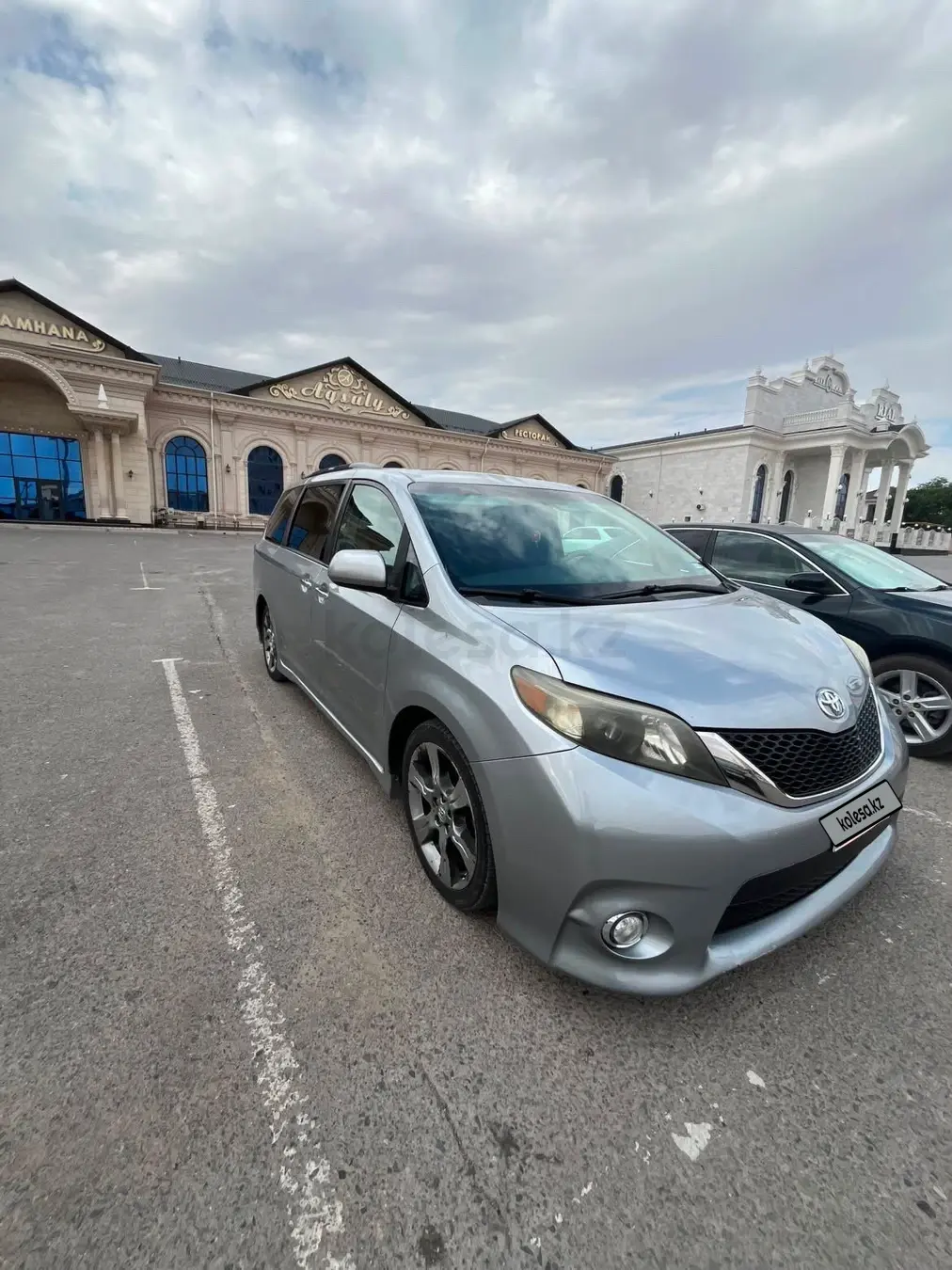 Toyota Sienna, 2014