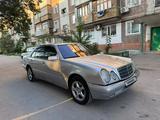 Mercedes-Benz E 320 1996 года за 3 000 000 тг. в Жезказган – фото 2