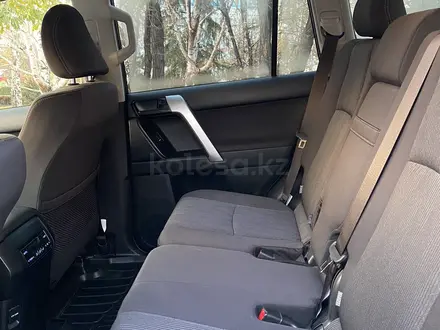 Toyota Land Cruiser Prado 2018 года за 25 500 000 тг. в Алматы – фото 5