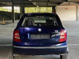 Skoda Fabia 2002 годаfor2 900 000 тг. в Алматы – фото 5