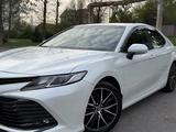 Toyota Camry 2020 года за 11 900 000 тг. в Шымкент