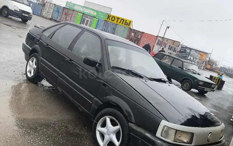 Volkswagen Passat 1991 годаfor1 100 000 тг. в Караганда