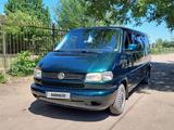 Volkswagen Caravelle 2001 года за 6 500 000 тг. в Караганда – фото 2