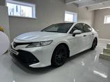 Toyota Camry 2020 года за 17 700 000 тг. в Астана