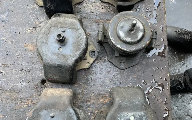 Подушка двигателя за 15 000 тг. в Алматы