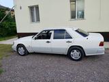 Mercedes-Benz E 200 1994 года за 1 500 000 тг. в Алматы