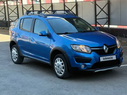 Renault Sandero Stepway 2015 года за 4 100 000 тг. в Актобе – фото 2