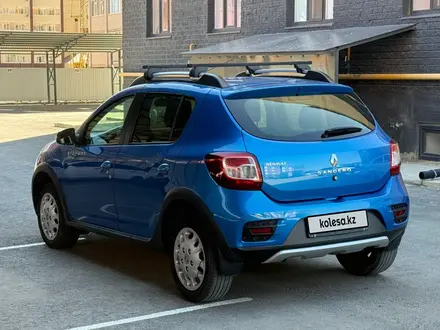 Renault Sandero Stepway 2015 года за 4 100 000 тг. в Актобе – фото 4