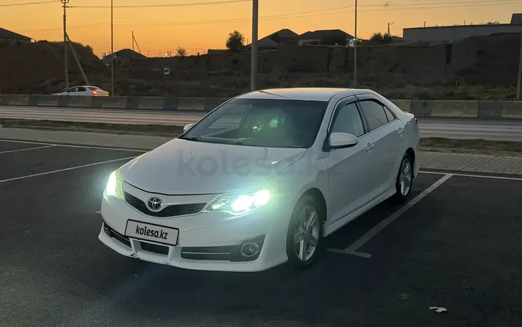 Toyota Camry 2013 годаүшін8 000 000 тг. в Шымкент