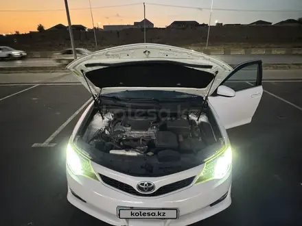 Toyota Camry 2013 года за 8 000 000 тг. в Шымкент – фото 14