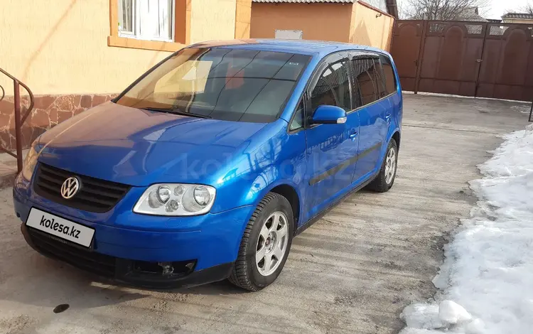 Volkswagen Touran 2003 годаfor3 700 000 тг. в Шымкент