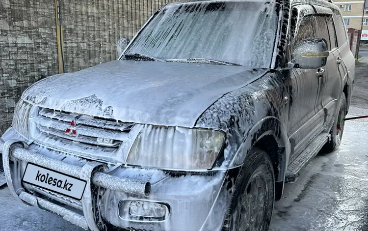 Mitsubishi Pajero 2000 годаfor3 100 000 тг. в Астана