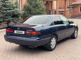 Toyota Camry 1998 годаүшін4 250 000 тг. в Алматы – фото 5